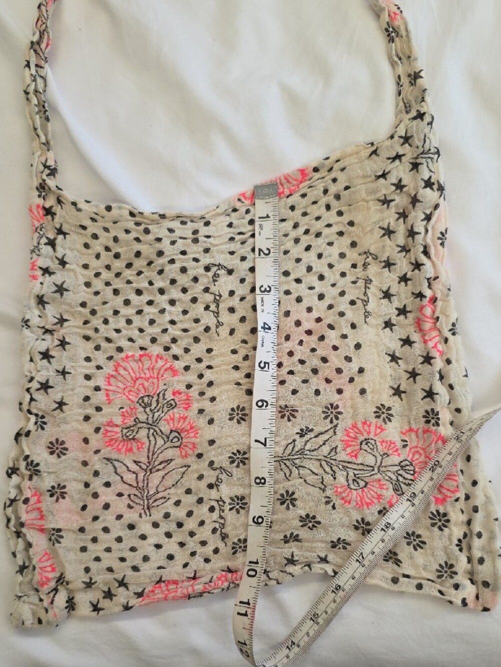 Free People Bundle 2 Bags Blue & Cream Boho And Cream Hot Pink - Picture 7 of 8
